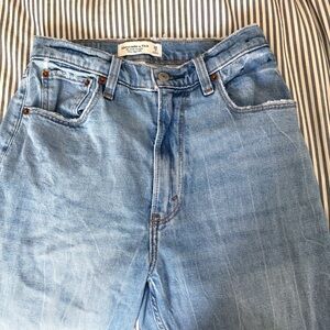 Abercrombie Ankle Straight Ultra High Rise Curve Love